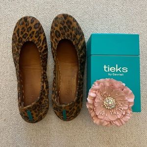 Tieks